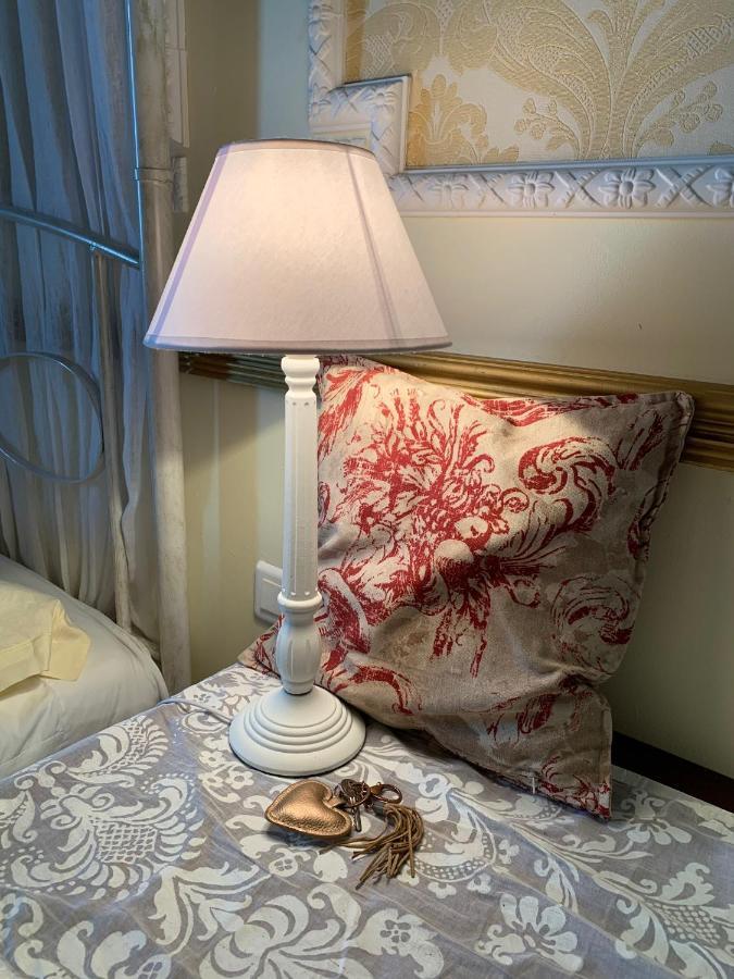 Chateau Sainte Colombe Bed and Breakfast Exterior foto