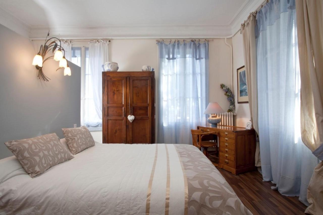 Chateau Sainte Colombe Bed and Breakfast Exterior foto