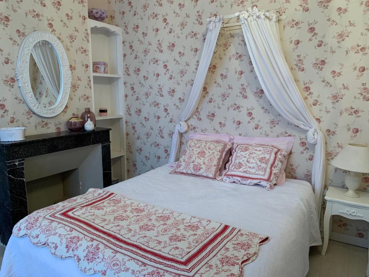 Chateau Sainte Colombe Bed and Breakfast Exterior foto